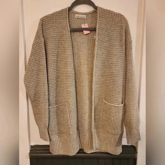 Zenana open waffle cardigan Womans Size Medium Cream Color Longsleeve Pockets - Picture 1 of 7